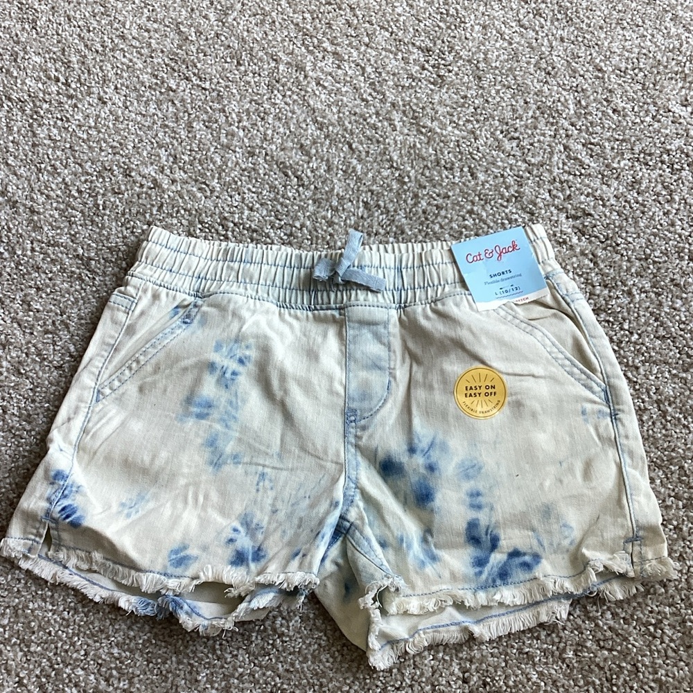 Cat & Jack Cream and Blue Tie-Dye Girls' Casual Shorts